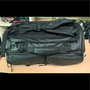 Wandrd HEXAD Access Duffle Bag